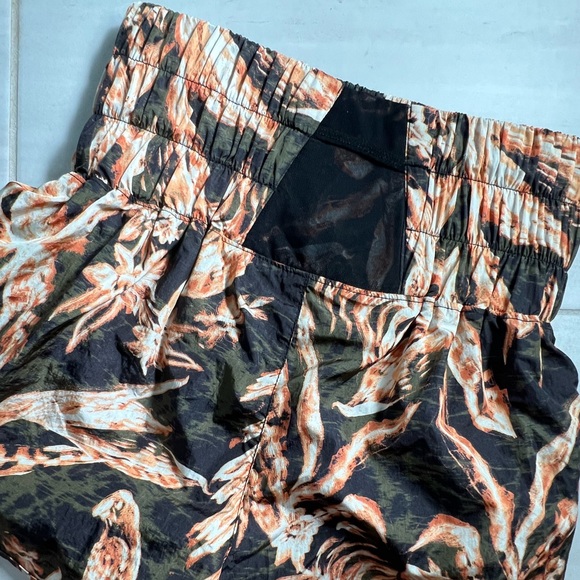 Free people movement the way home shorts - Picture 4 of 4